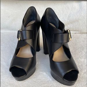 Michael Kors High Hill/Platform Shoe Size 8.5